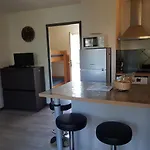 Les Palmiers A 700m De La *