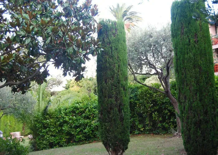 Les Palmiers A 700m De La Lägenhet